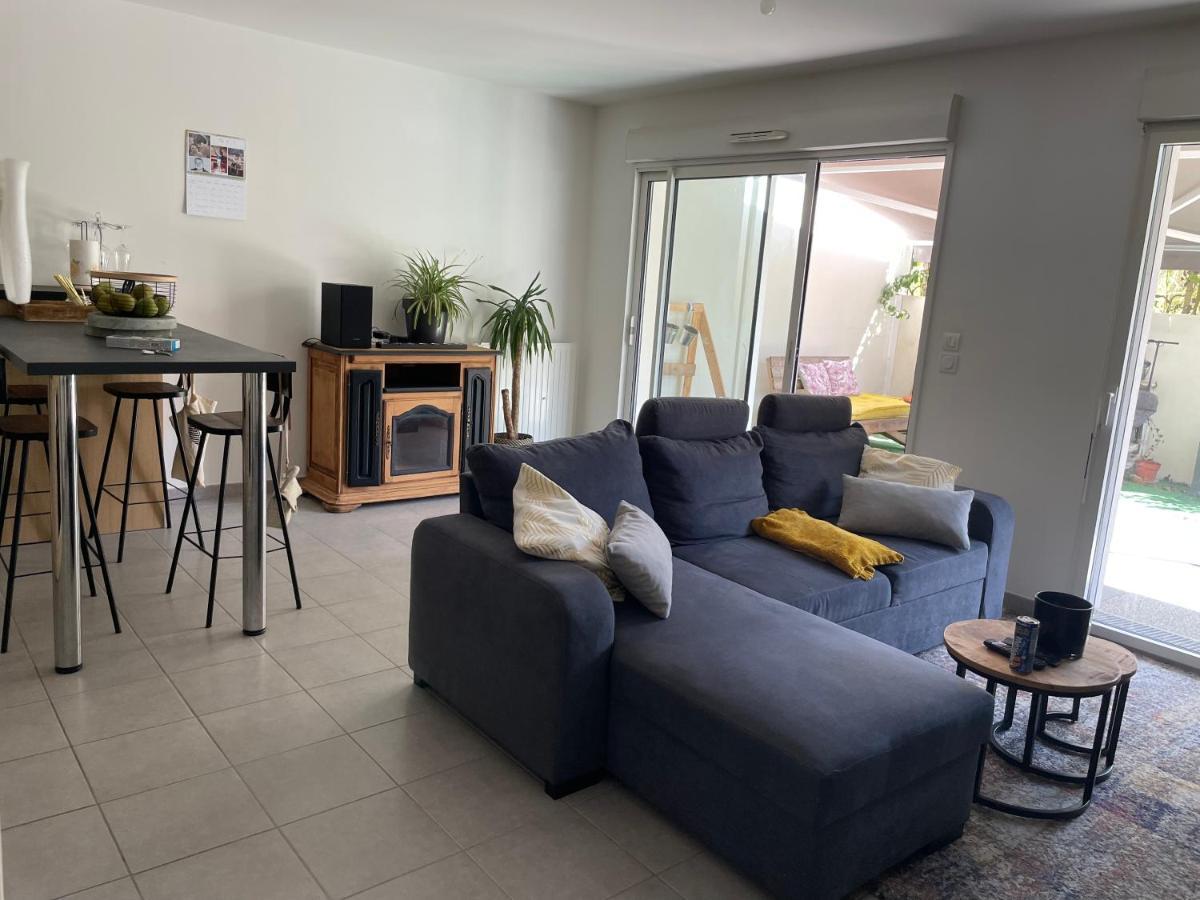 Appartement Avec Terrasse Proche De Rennes Saint Jacques de la Lande Bagian luar foto